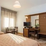 Royal 4* كوزنسا