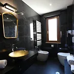 Royal فندق كوزنسا