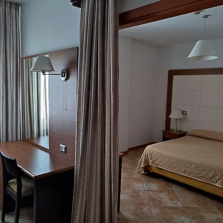 Royal Hotel 4*