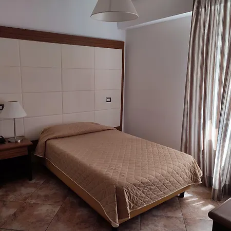 Hotel Royal 4*