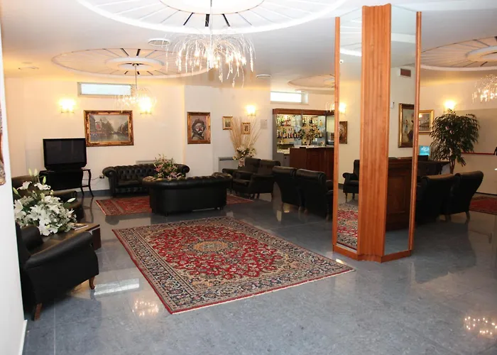 酒店 皇家酒店 4*